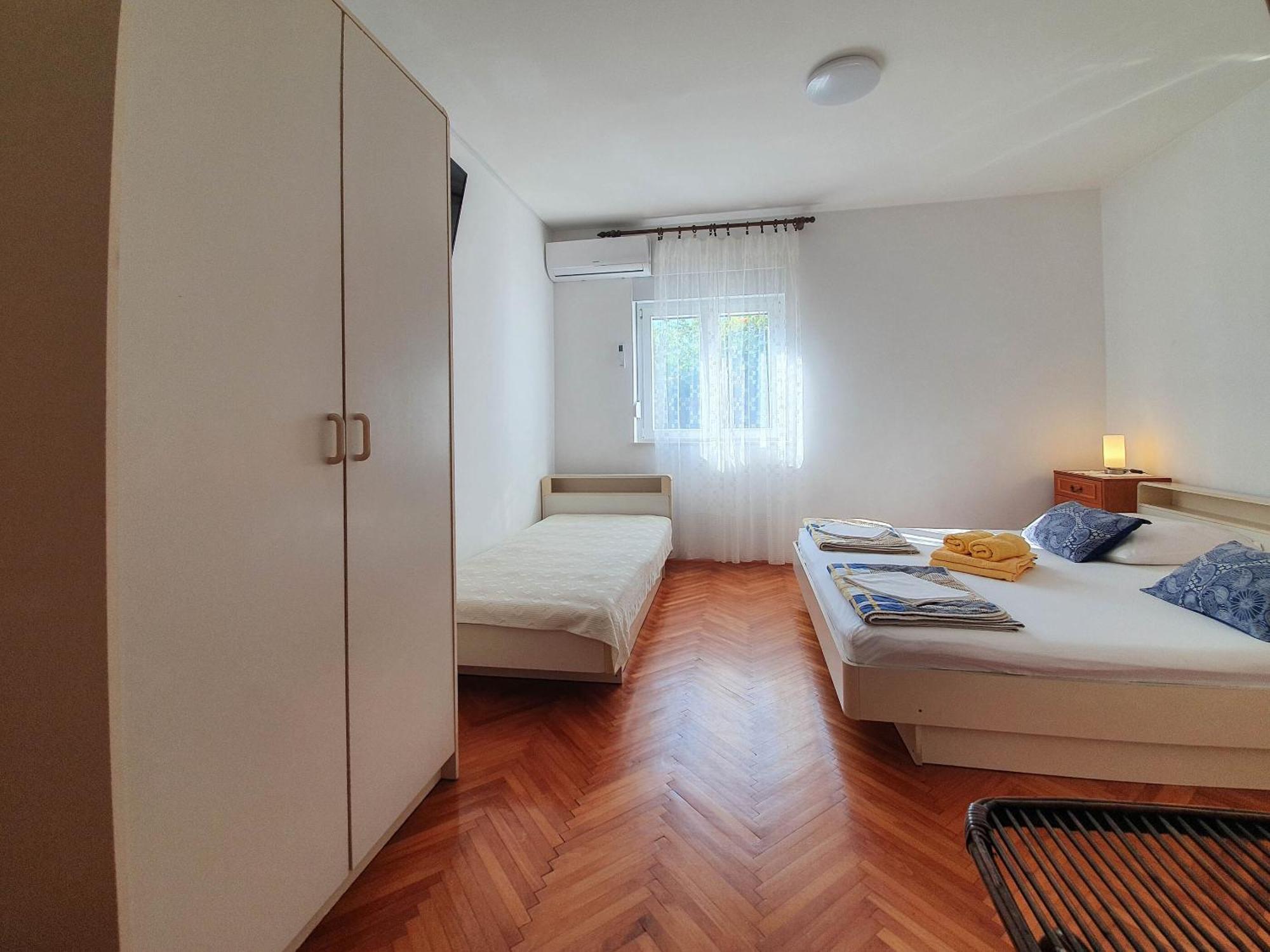 Rooms Zeljka 2 茨里克韦尼察 外观 照片